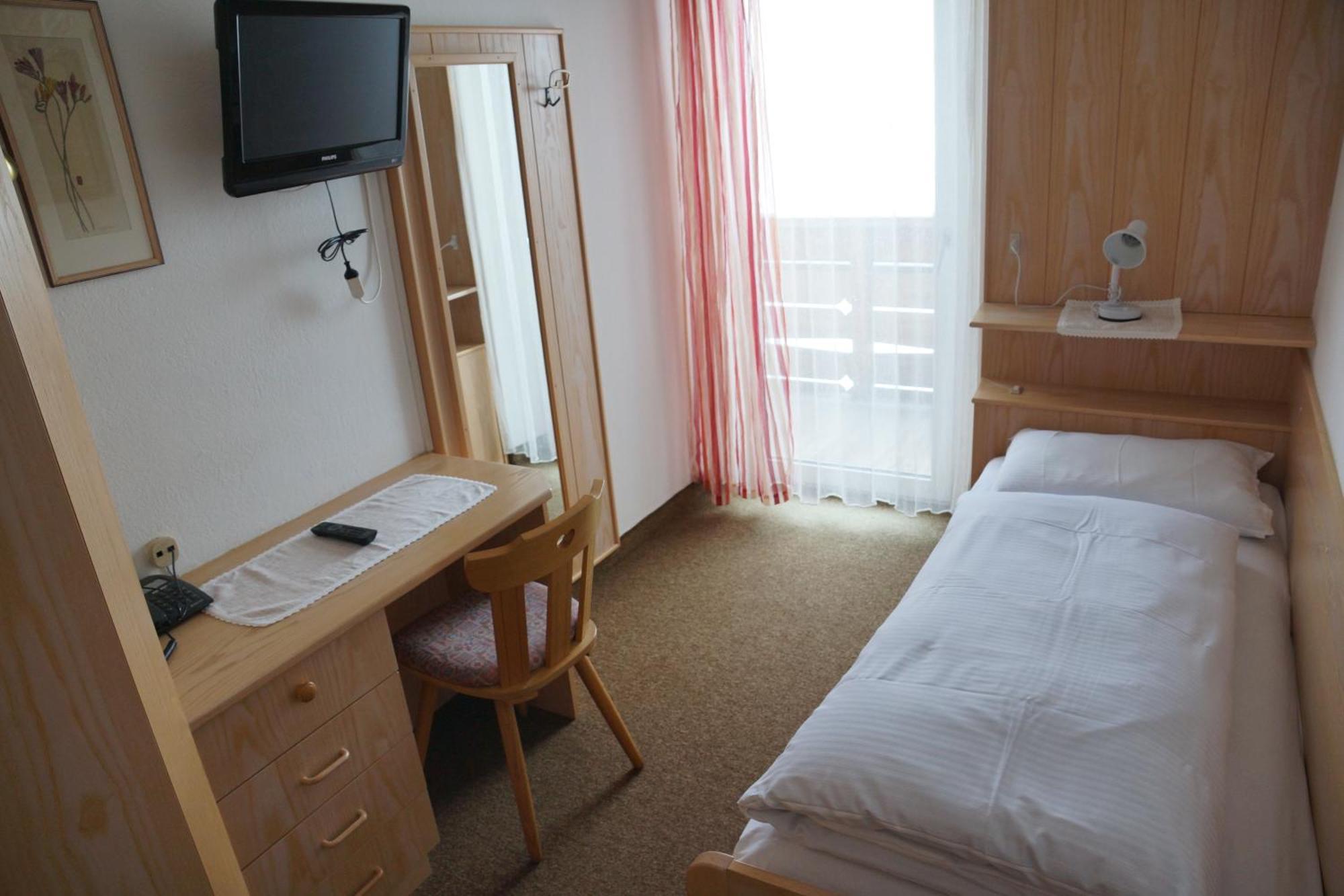 Hotel Mooserhof Sexten Quarto foto